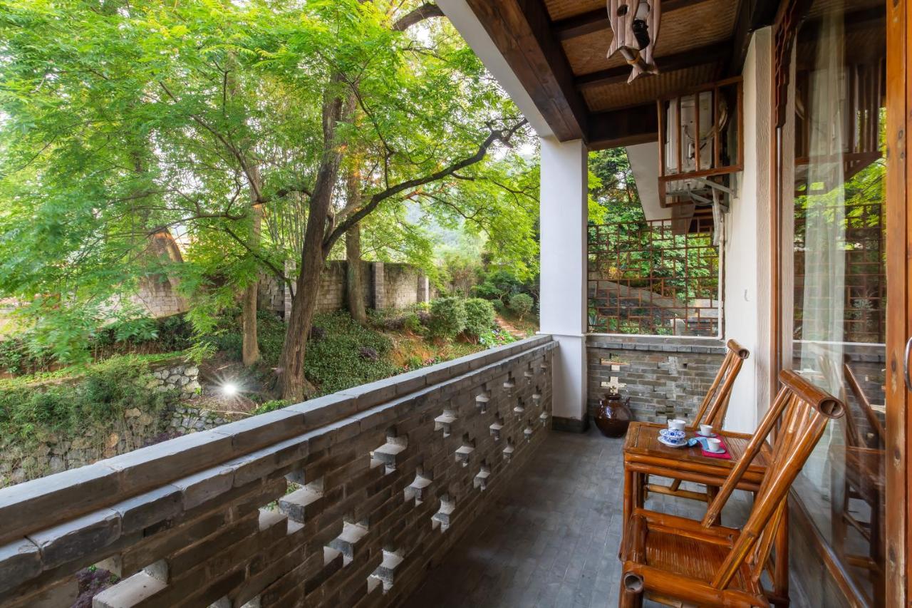 Yangshuo River Lodge Hotel-Free Pick Up From Yangshuo Area Over Three Nights المظهر الخارجي الصورة
