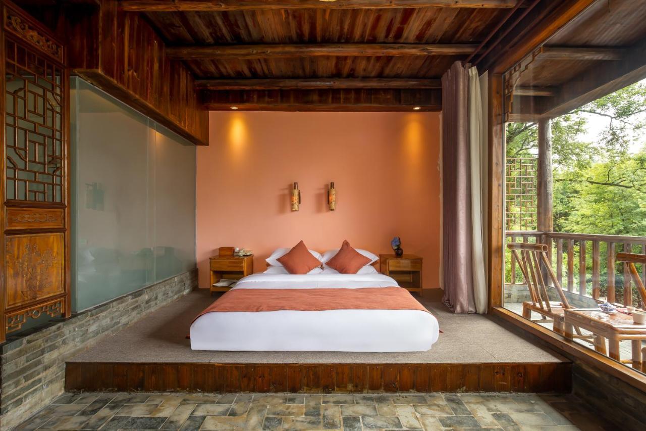Yangshuo River Lodge Hotel-Free Pick Up From Yangshuo Area Over Three Nights المظهر الخارجي الصورة