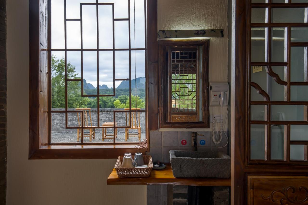 Yangshuo River Lodge Hotel-Free Pick Up From Yangshuo Area Over Three Nights المظهر الخارجي الصورة