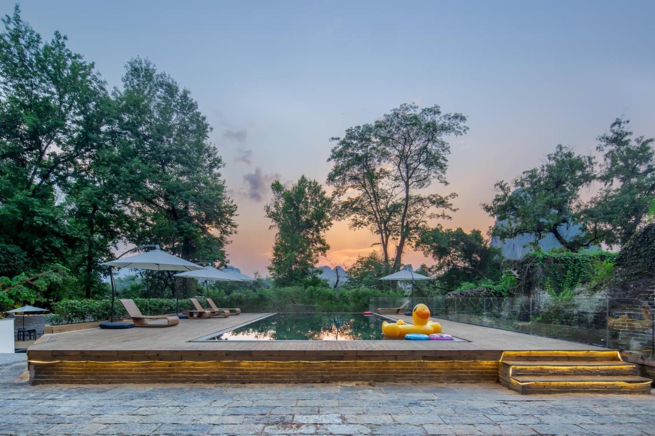 Yangshuo River Lodge Hotel-Free Pick Up From Yangshuo Area Over Three Nights المظهر الخارجي الصورة