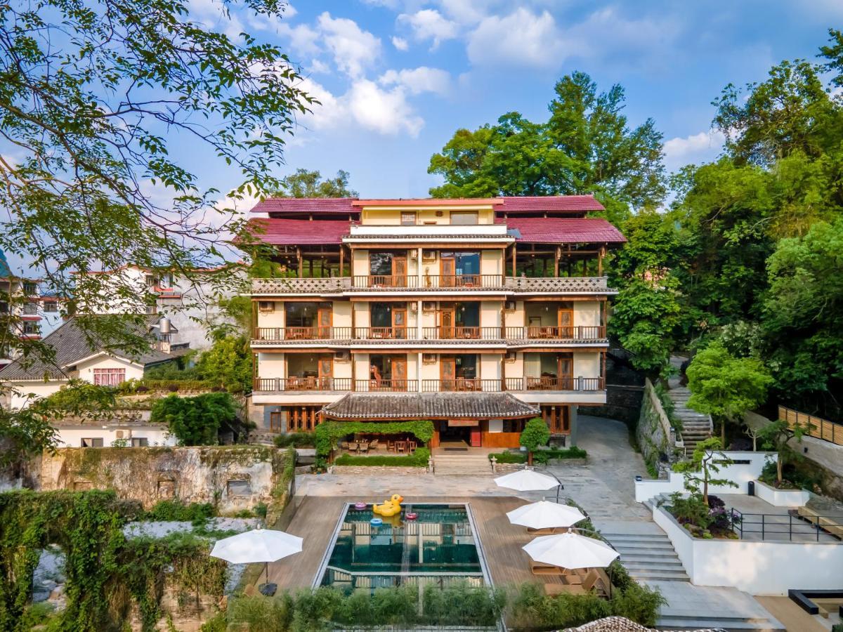 Yangshuo River Lodge Hotel-Free Pick Up From Yangshuo Area Over Three Nights المظهر الخارجي الصورة