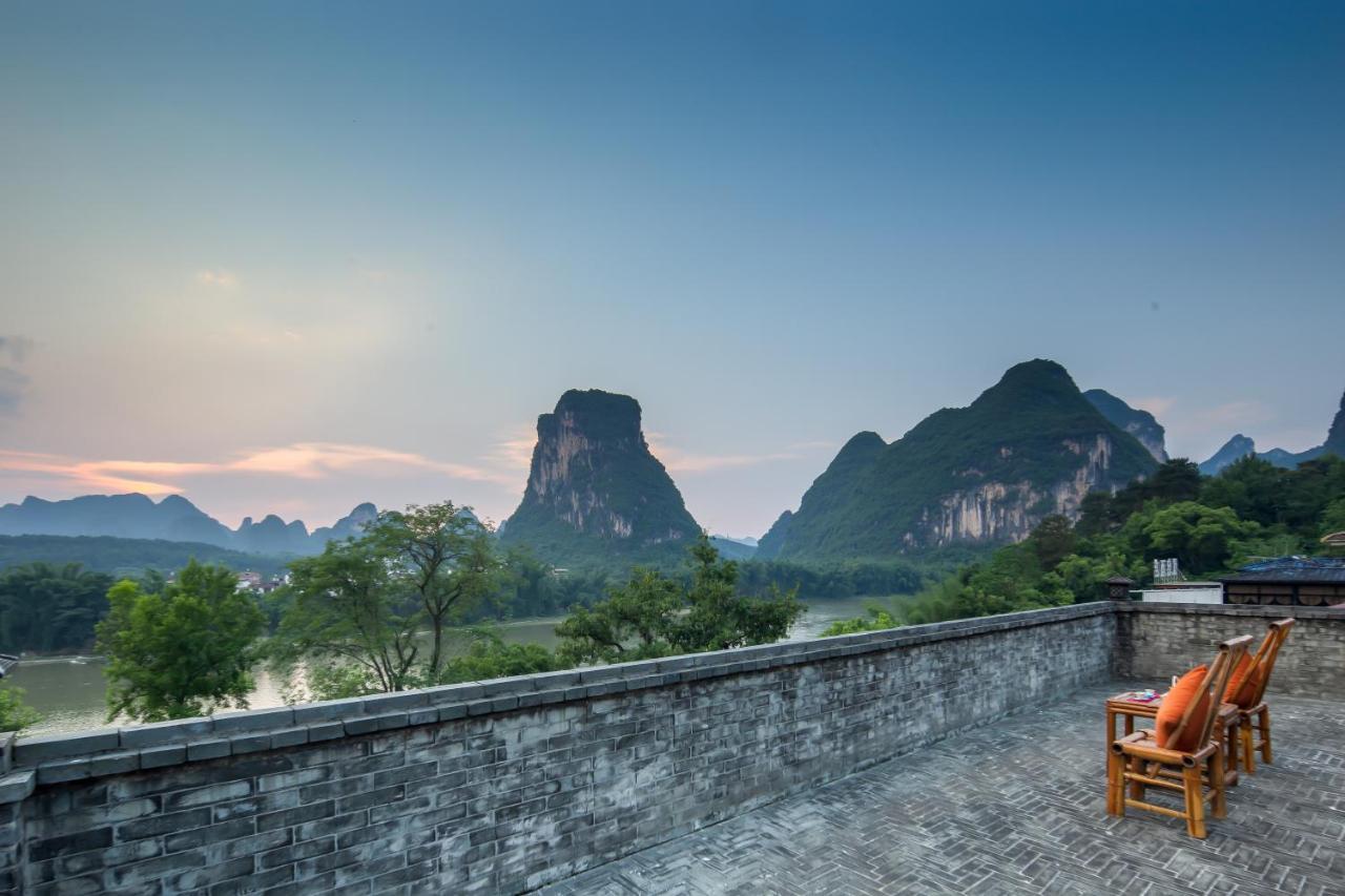Yangshuo River Lodge Hotel-Free Pick Up From Yangshuo Area Over Three Nights المظهر الخارجي الصورة