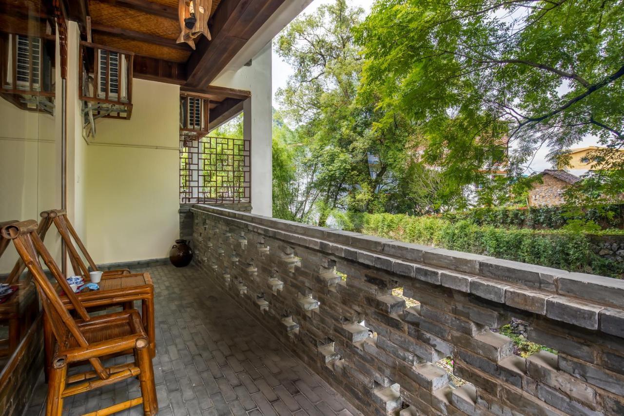 Yangshuo River Lodge Hotel-Free Pick Up From Yangshuo Area Over Three Nights المظهر الخارجي الصورة